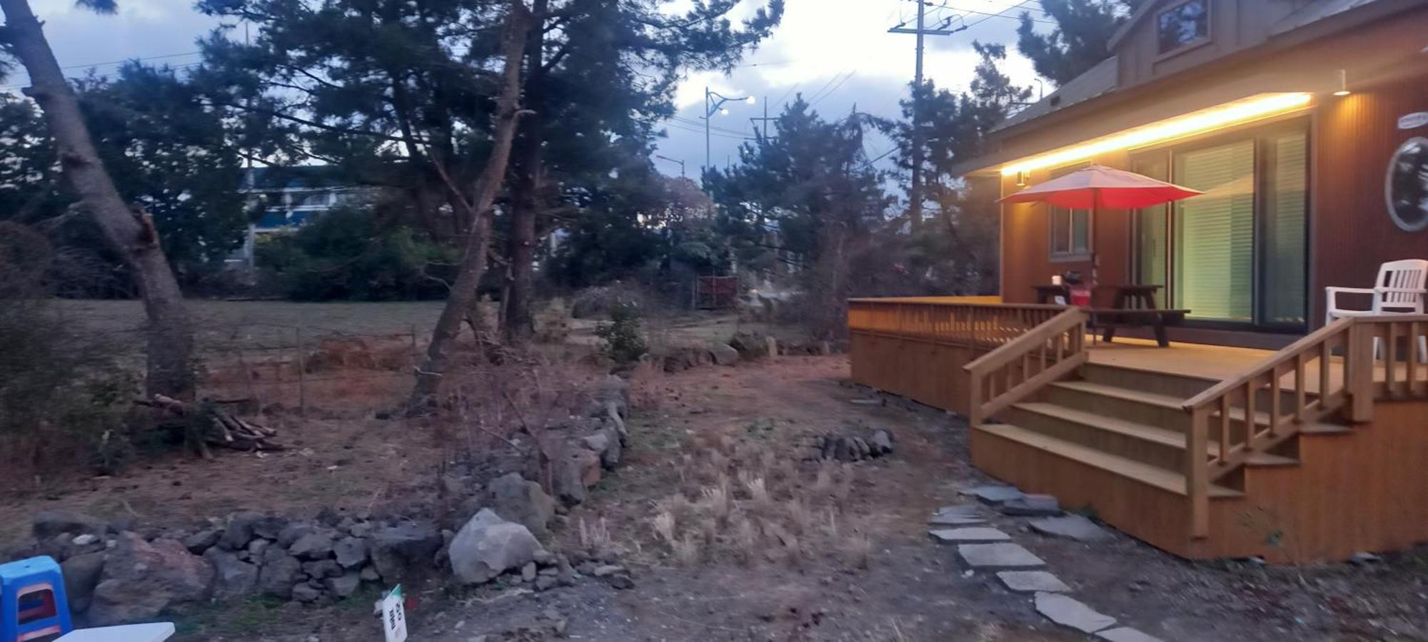 Hamdeok Pool Villa Pension Jeju Exteriör bild